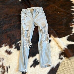 American Eagle light wash distress jeans size 00